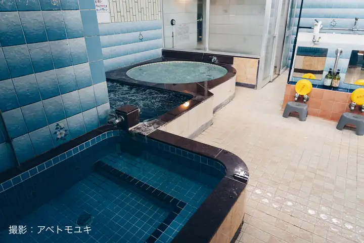 調布鶴の湯の浴槽
