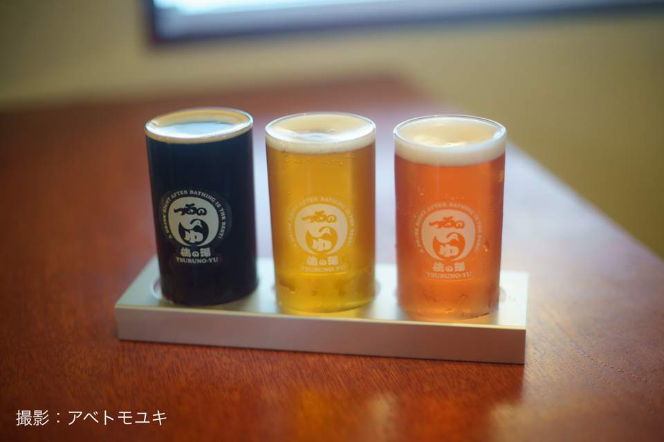 ロビー：クラフトビールとハーブティー